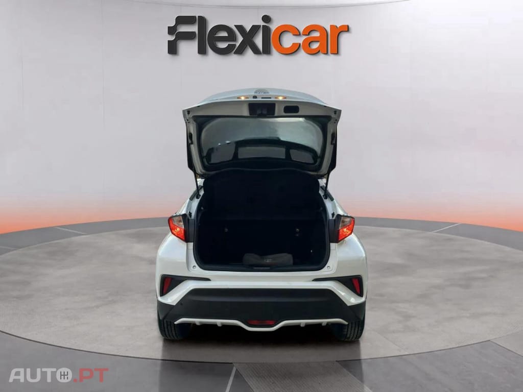 Toyota C-HR 1.2T Comfort