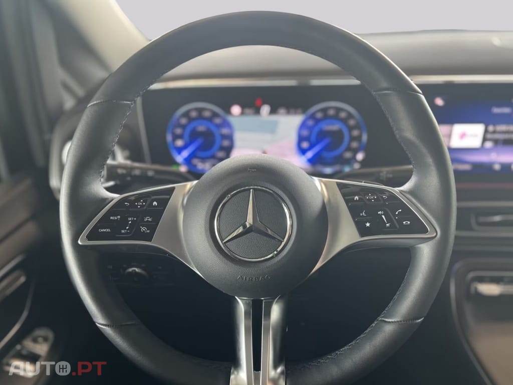 Mercedes-Benz EQV 300 Lang Mopf I.V.A DEDUTIVEL