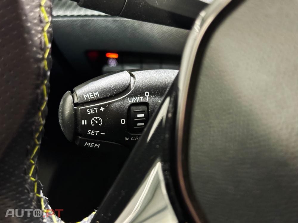 Peugeot E-2008 50 kWh GT Pack