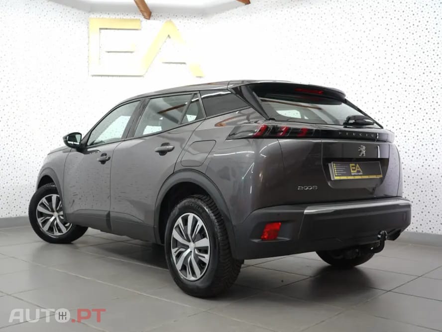 Peugeot 2008 PureTech 100 Style