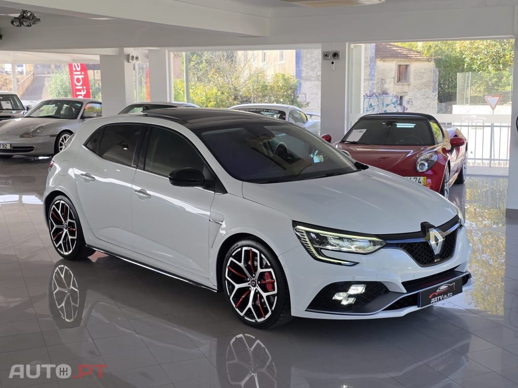 Renault Mégane TCe 300 GPF EDC R.S. TROPHY