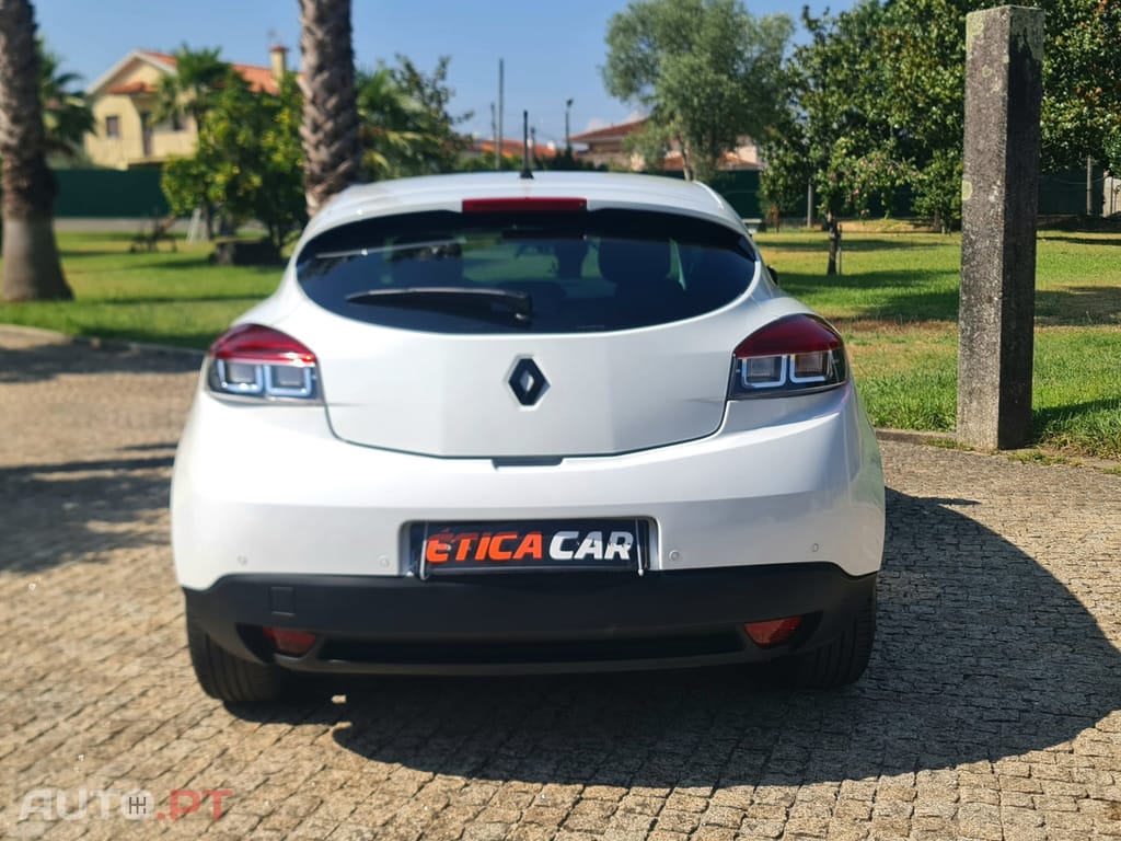 Renault Mégane Coupe 1.5 dCi Dynamique S