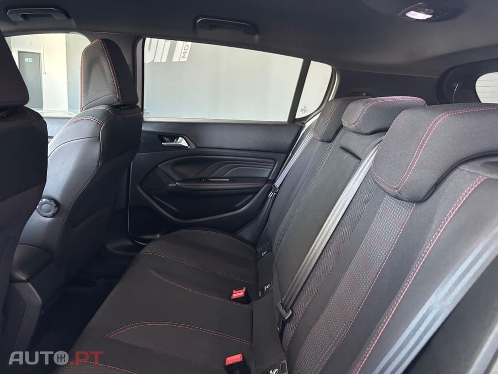 Peugeot 308 1.5 BlueHDi GT Line EAT8