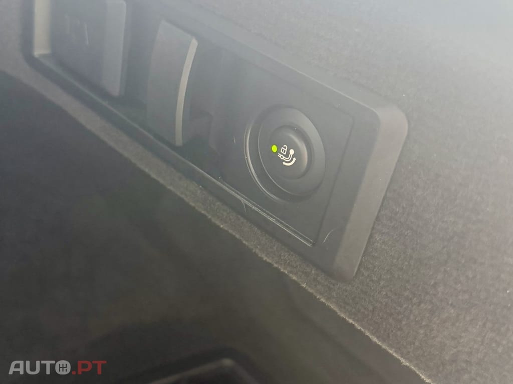 BMW i4 M50 Pack Desportivo M Pro — fotografia 14