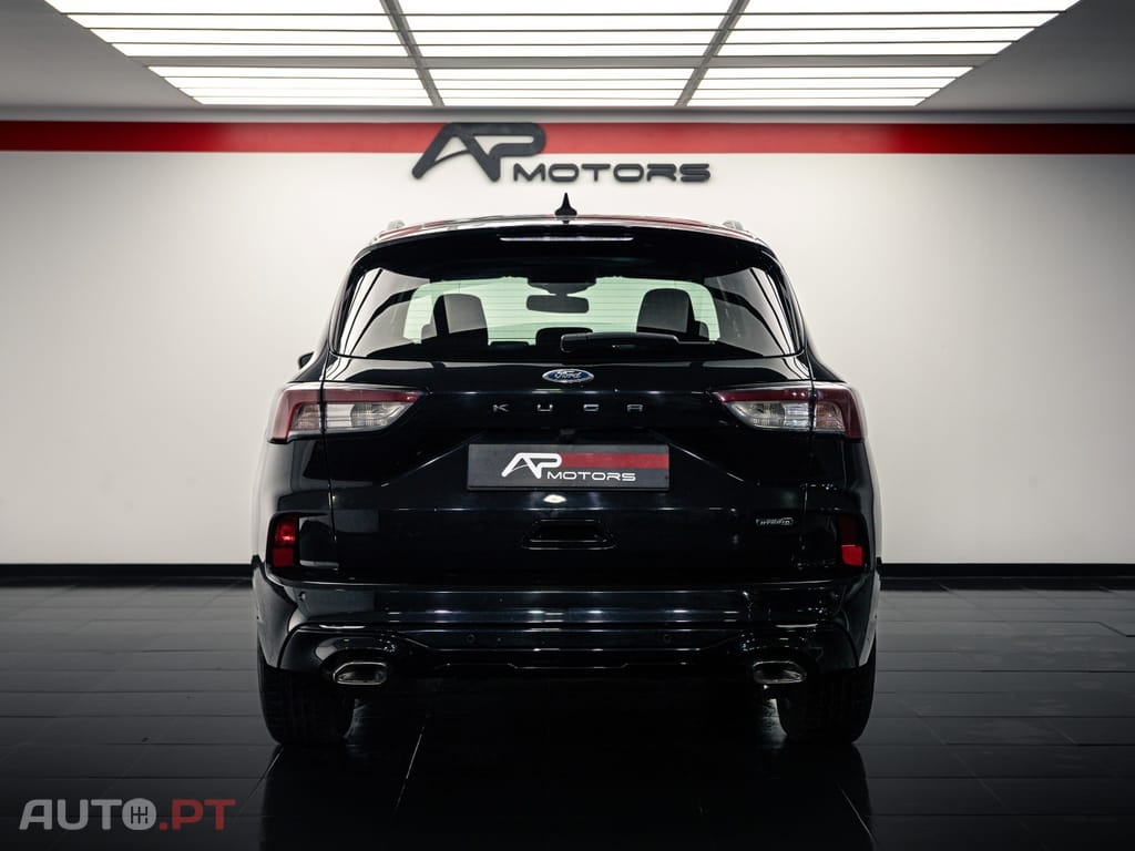 Ford Kuga 2.5 PHEV ST-Line