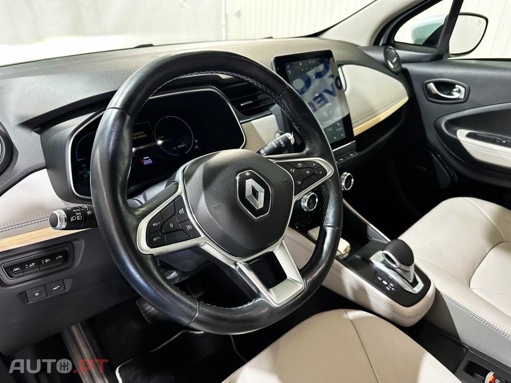 Renault Zoe Outro