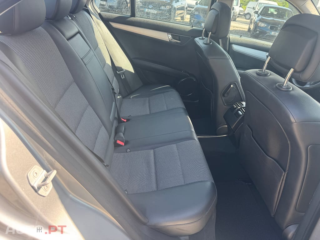 Mercedes-Benz C 220 CDi Avantgarde BlueEfficiency
