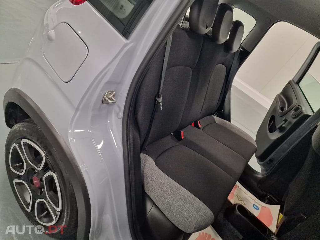 Fiat Panda 1.0 HYBRID CITY LIFE