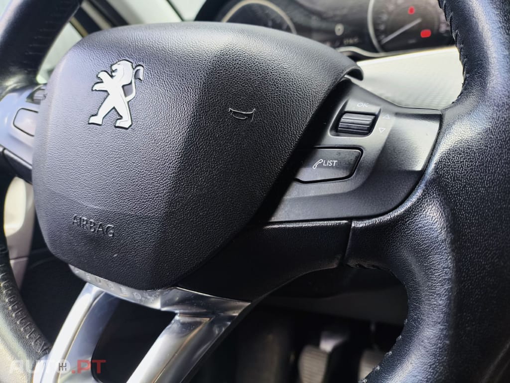 Peugeot 2008 1.6 HDI 