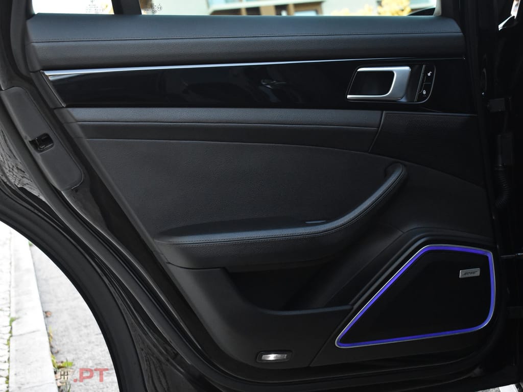 Porsche Panamera ST 4 E-Hybrid