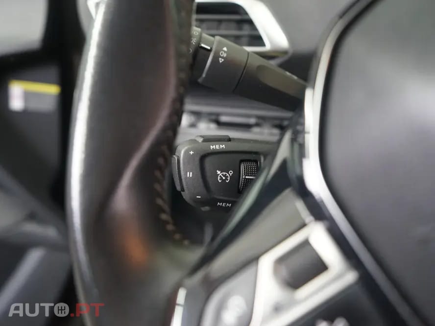 Peugeot 3008 1.5 BlueHDi Allure