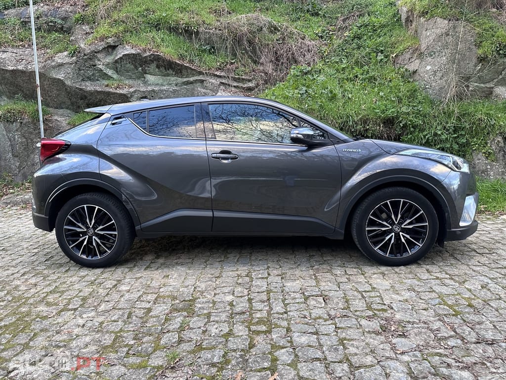 Toyota C-HR 1.8 Hybrid Lounge