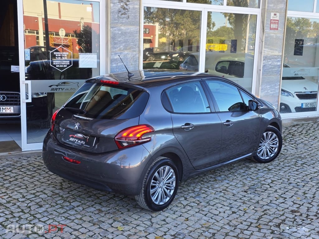 Peugeot 208 1.2 PureTech Active