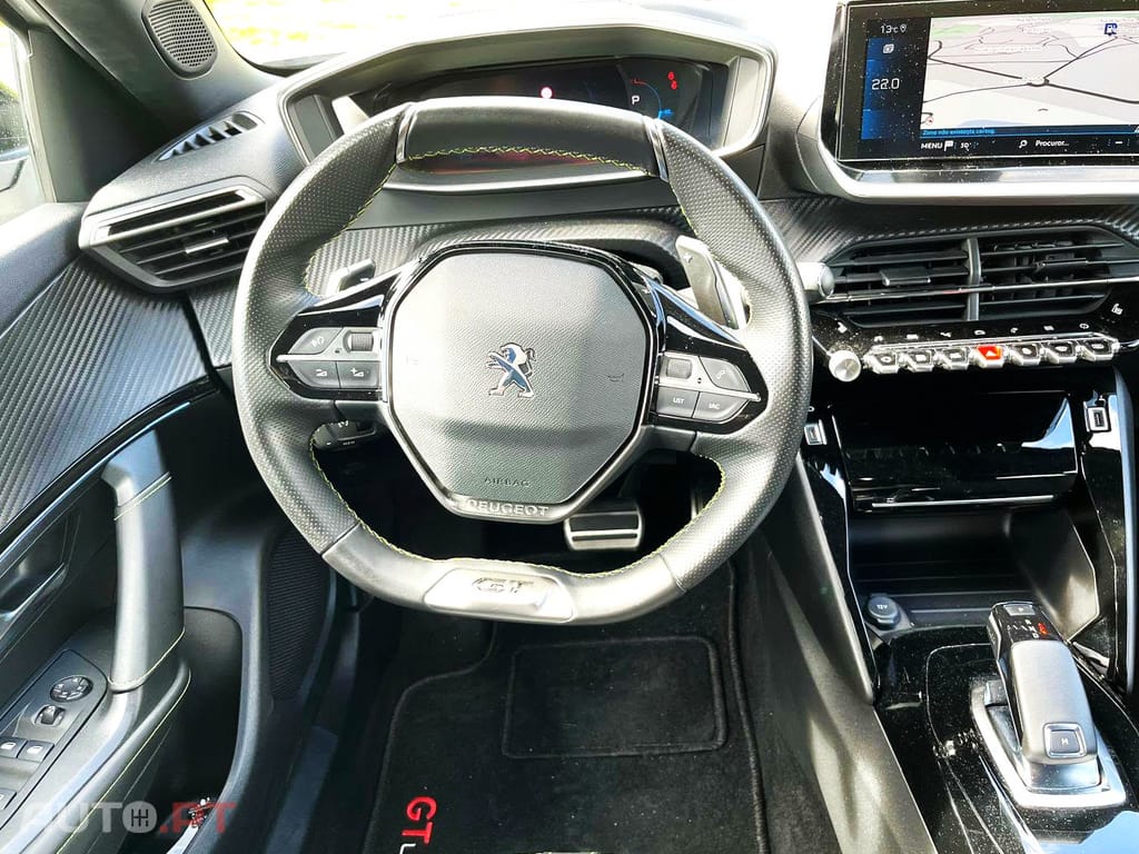 Peugeot 2008 1.2 PureTech GT Line EAT8