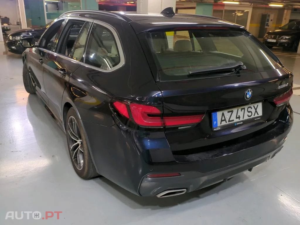 BMW 520 d Pack Desportivo M Auto