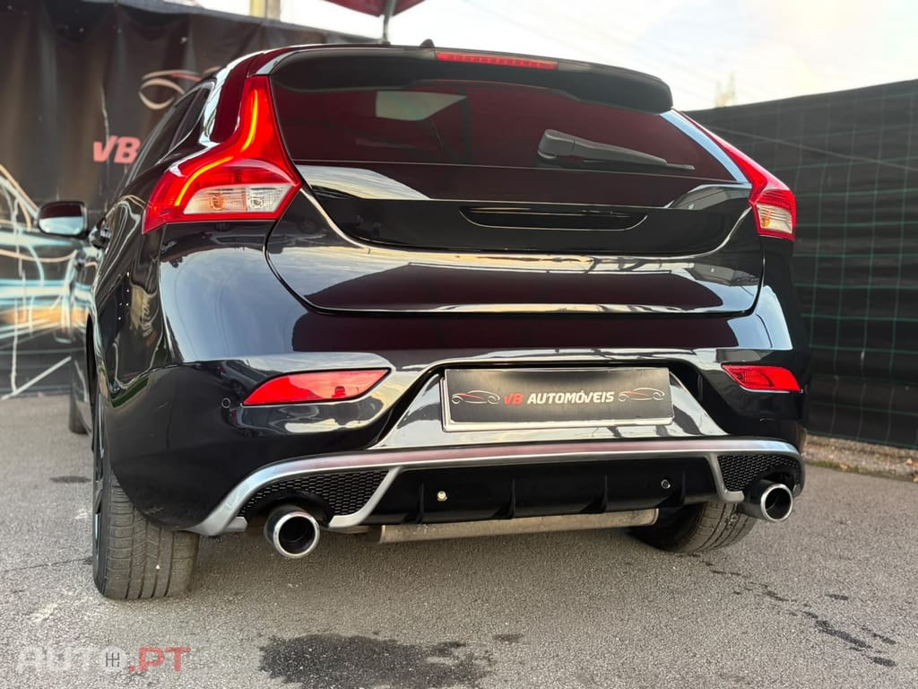 Volvo V40 1.6 D2 R-Design