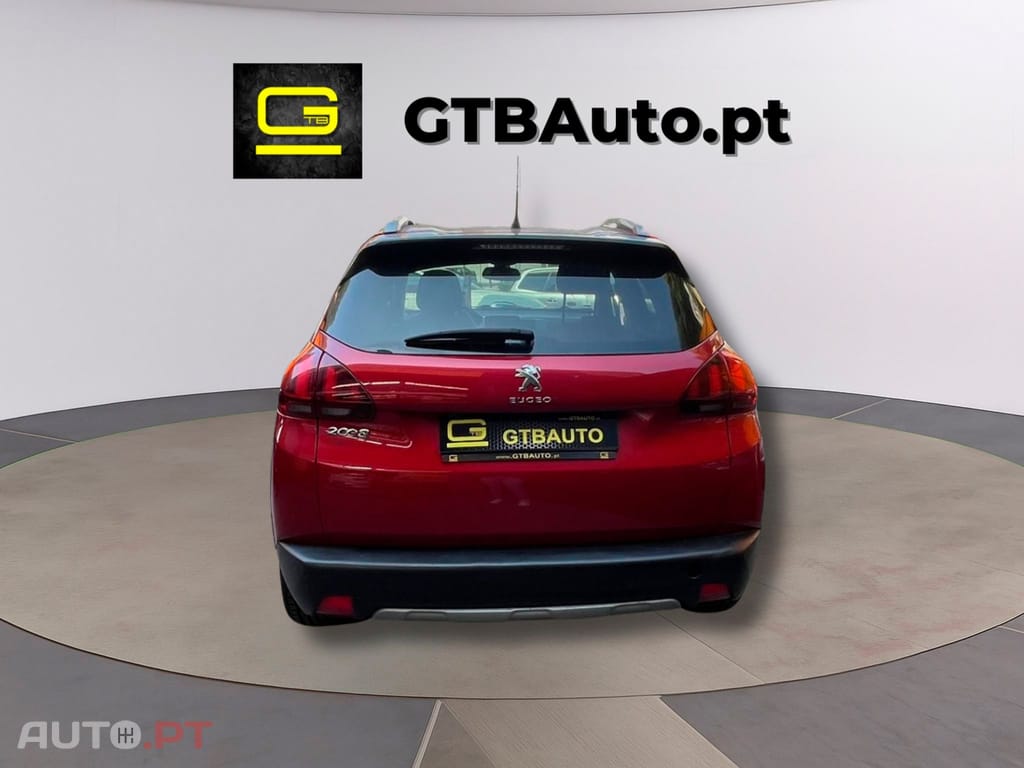 Peugeot 2008  1.2 PureTech Crossway