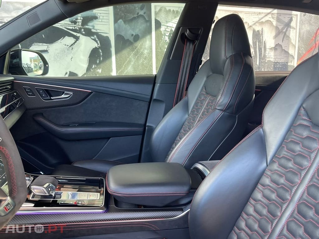 Audi RSQ8 RSQ8