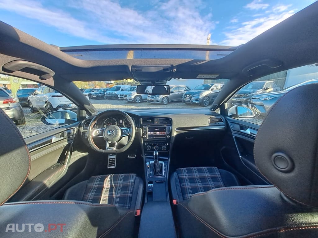 Volkswagen Golf 2.0 TSi GTi DSG Performance