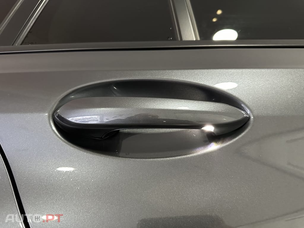 BMW 320 e Corporate Edition Auto