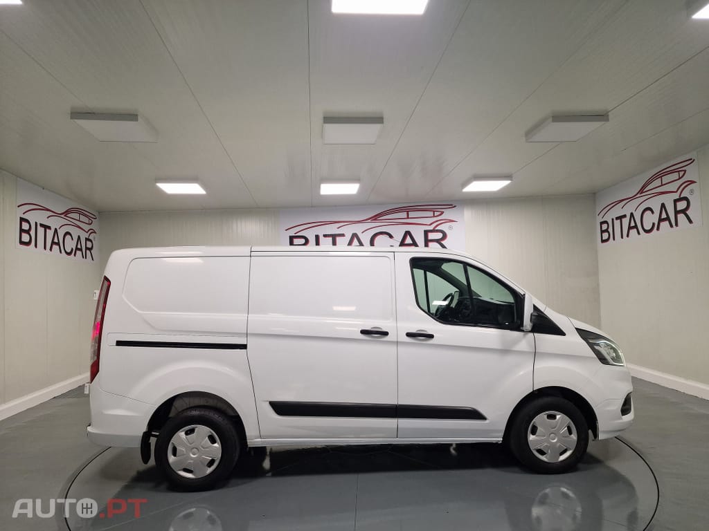 Ford Transit Custom 310L1 2.0 TDCi H1-Tecto Baixo Trend