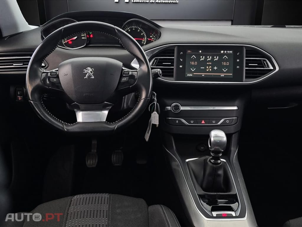 Peugeot 308 1.2 PureTech Allure