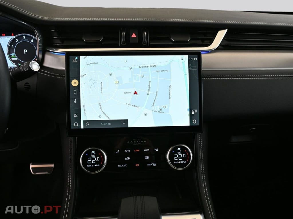 Jaguar F-Pace I.V.A DEDUTIVEL P400e AWD R-Dynamic SE 