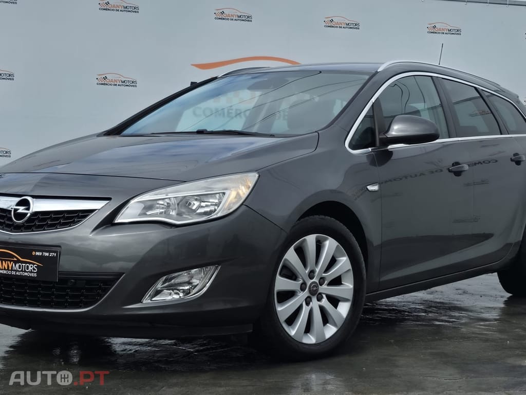 Opel Astra Sports Tourer 1.7 CDTi Cosmo