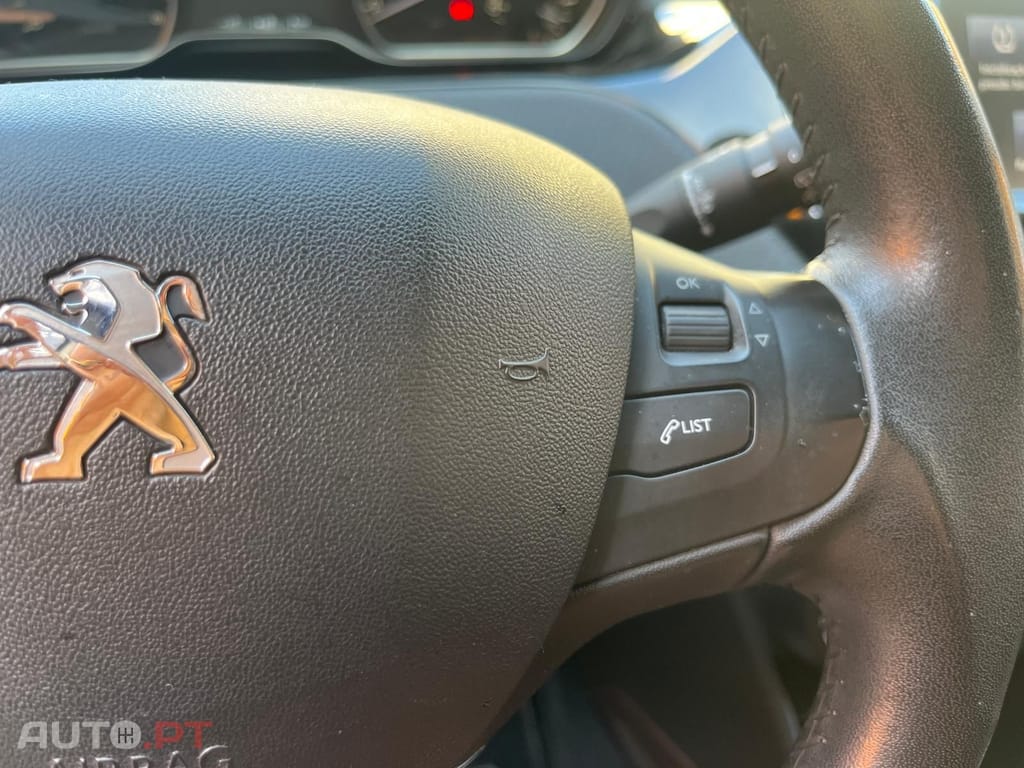 Peugeot 2008 1.6 HDI 