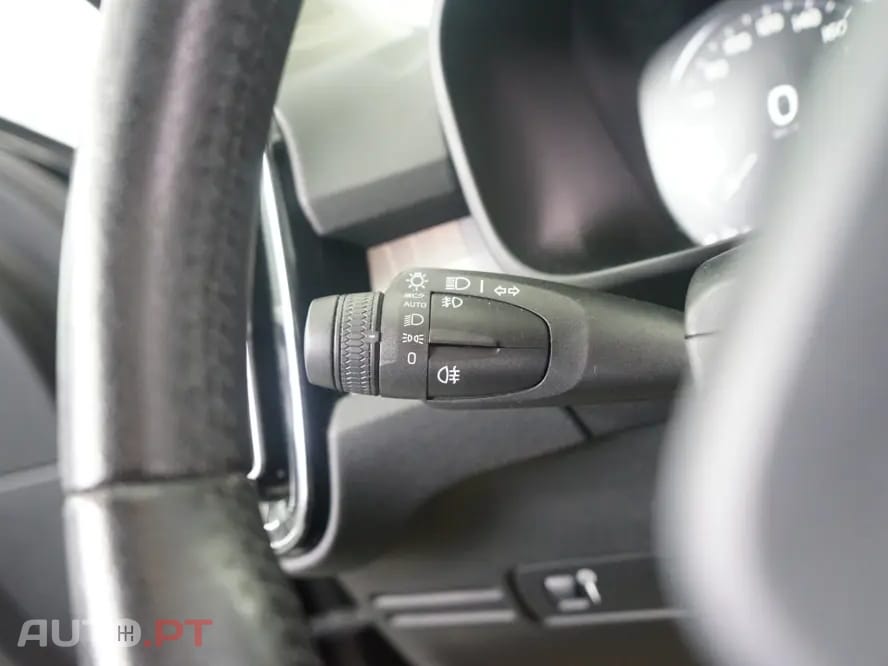 Volvo XC40 2.0 D3 Momentum