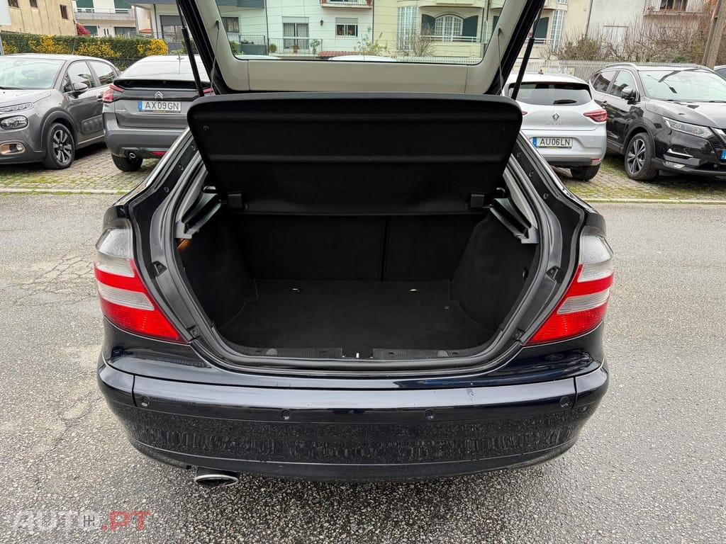 Mercedes-Benz C 220 CDi Sport Coupé Evolution AMG Aut.