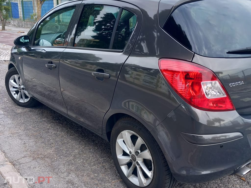 Opel Corsa 1.2