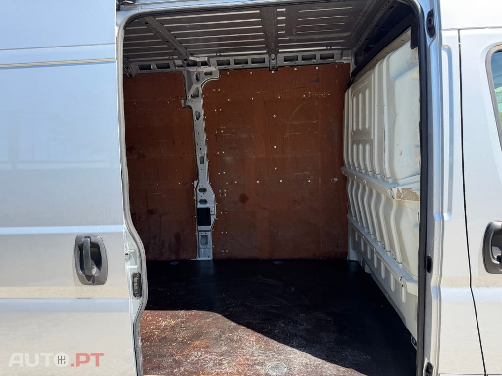 Peugeot Boxer 3.0HDI 180CV L3H2 3LUG Full Extras