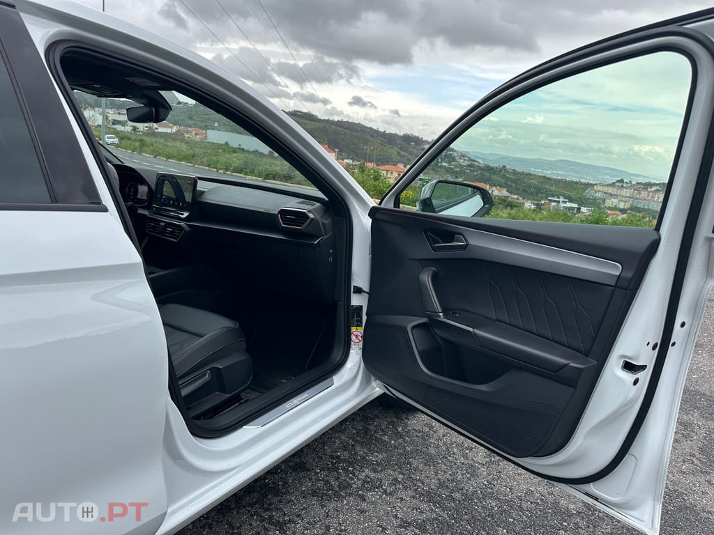 Cupra Leon 1.4 e-Hybrid VZ DSG