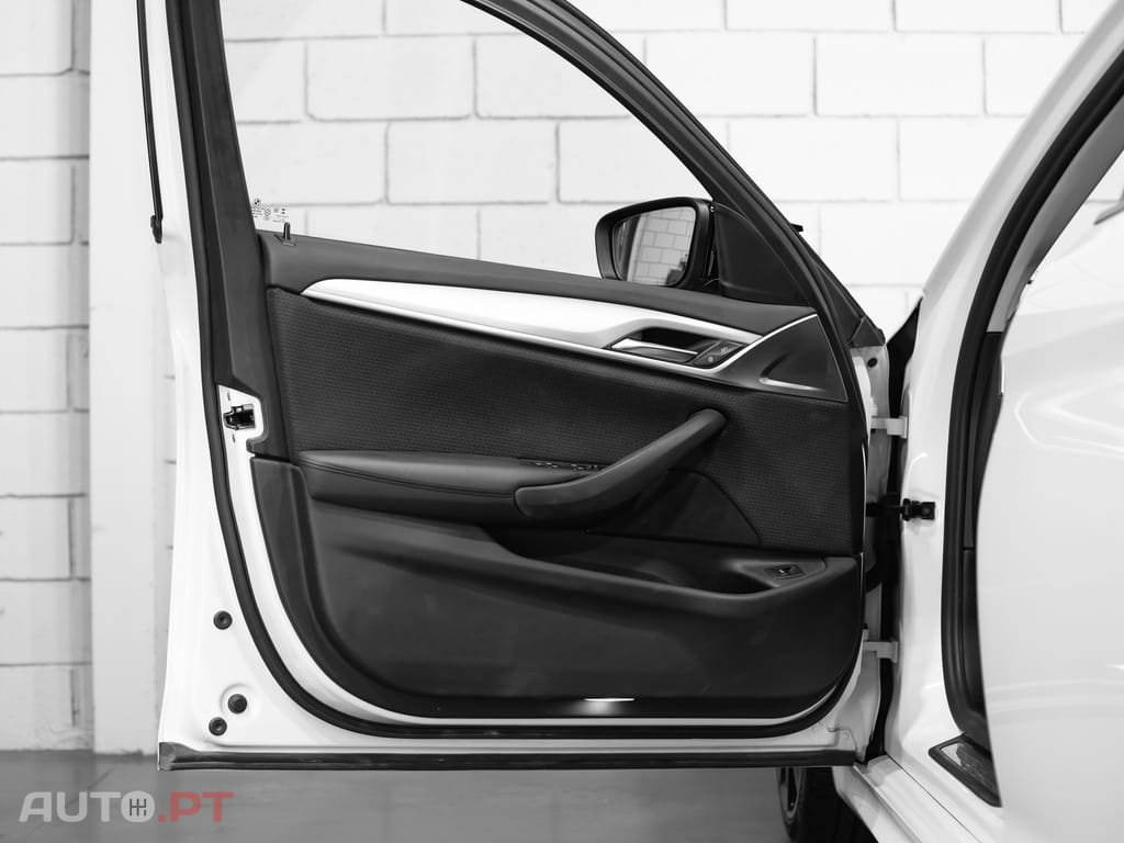 BMW 520 d Touring Aut.