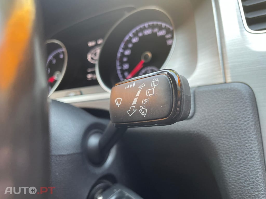 Volkswagen Golf Variant 1.0 TSI CONFORTLINE
