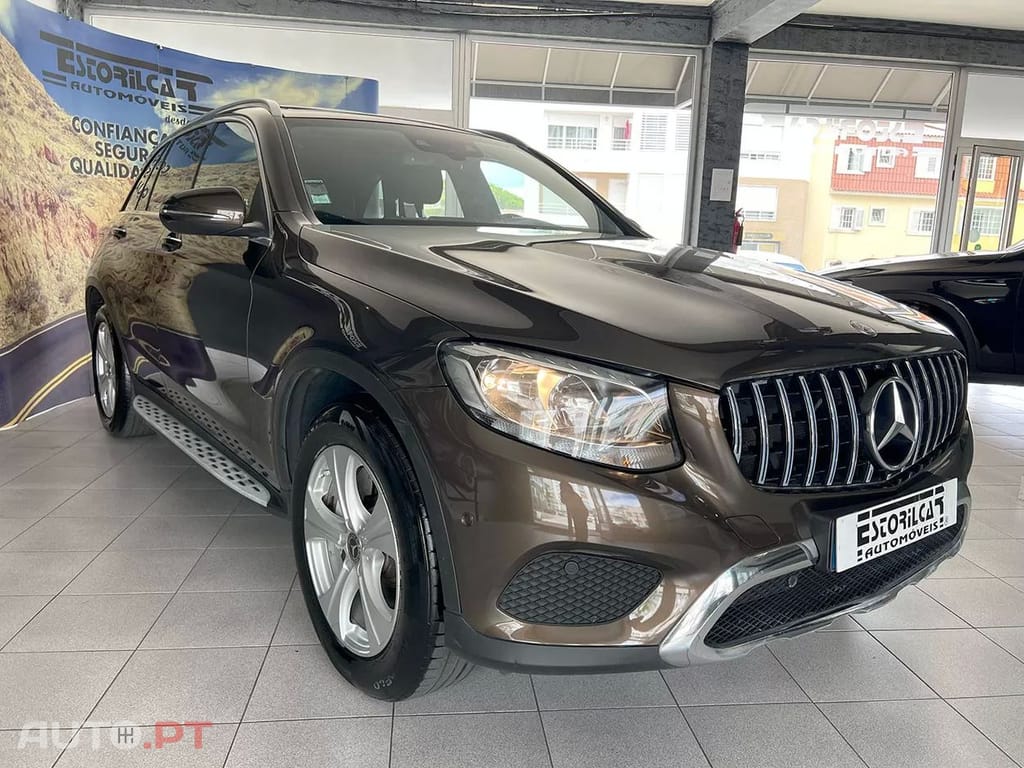 Mercedes-Benz GLC 220 D 4 MATIC