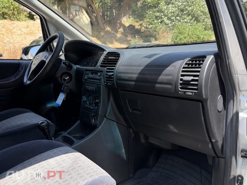 Opel Zafira 1.6