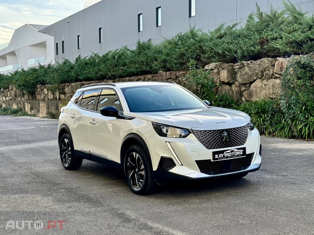 Peugeot E-2008 50 kWh Allure