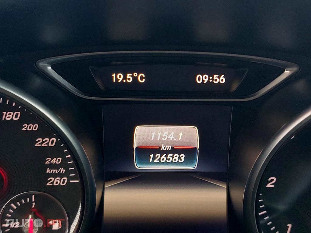 Mercedes-Benz CLA 180 d Shooting Brake