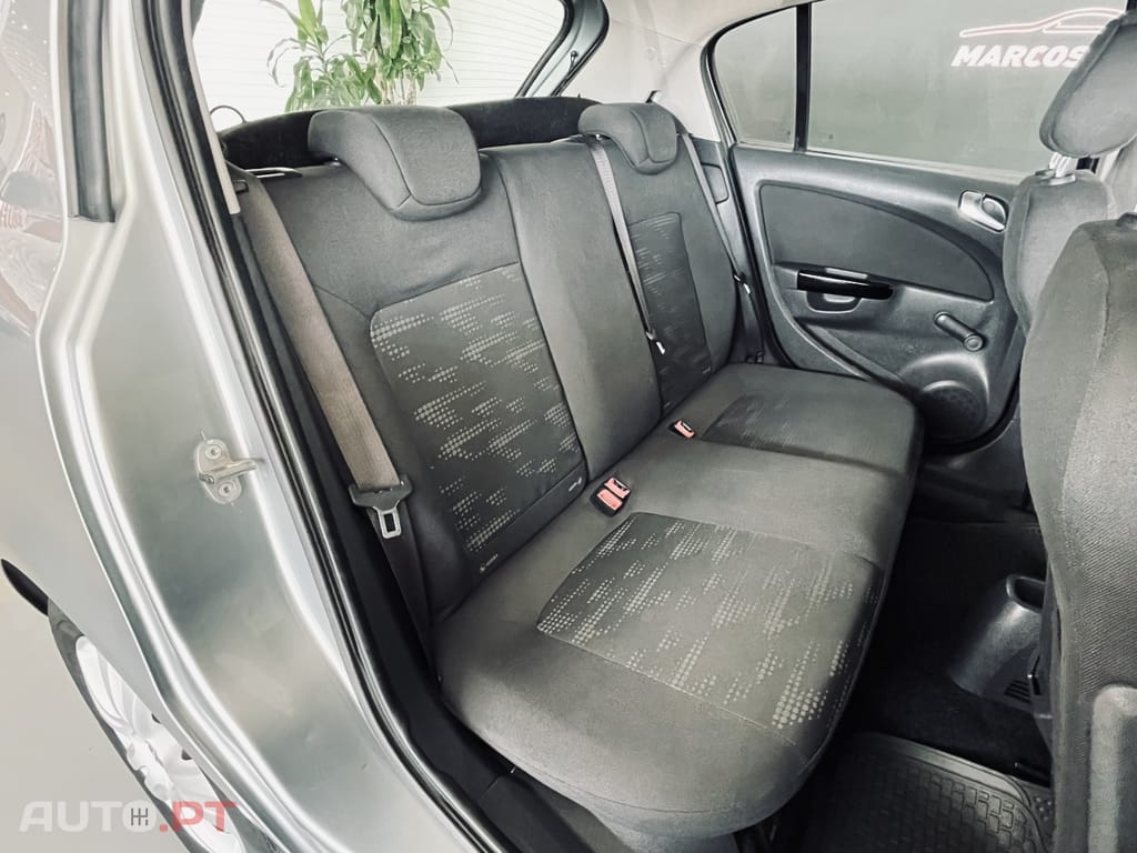 Opel Corsa Njoy