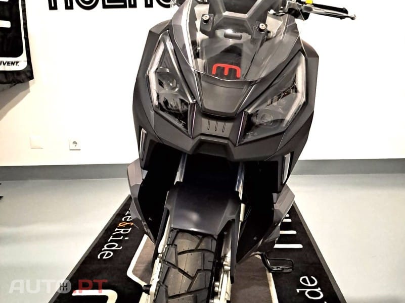 Mitt 125 ADV