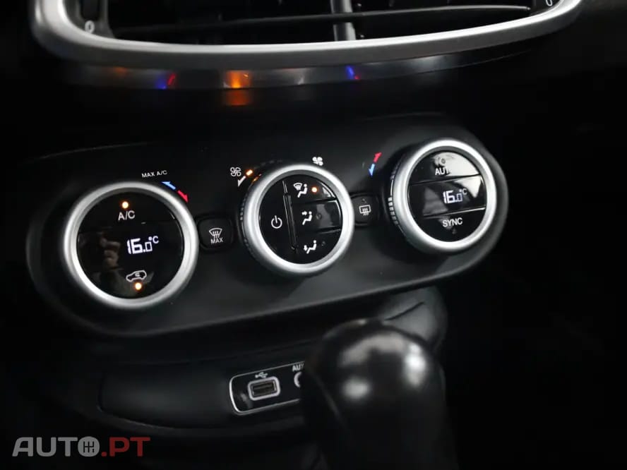 Fiat 500X 1.6 MJ Lounge J18 DCT S&S
