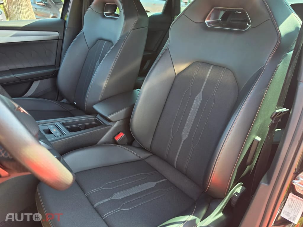 Cupra Leon ST 1.4 e-Hybrid MID DSG