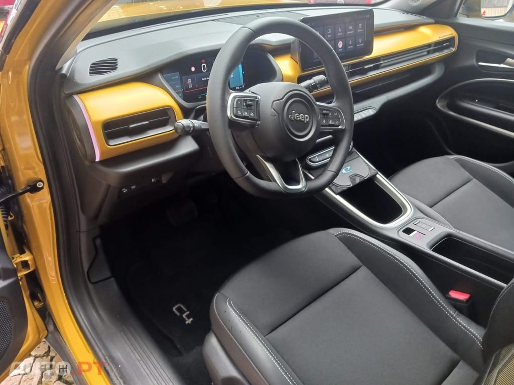 Jeep Avenger 54 kWh Summit