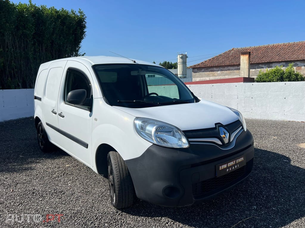 Renault Kangoo Isotérmica com Sistema de frio.
