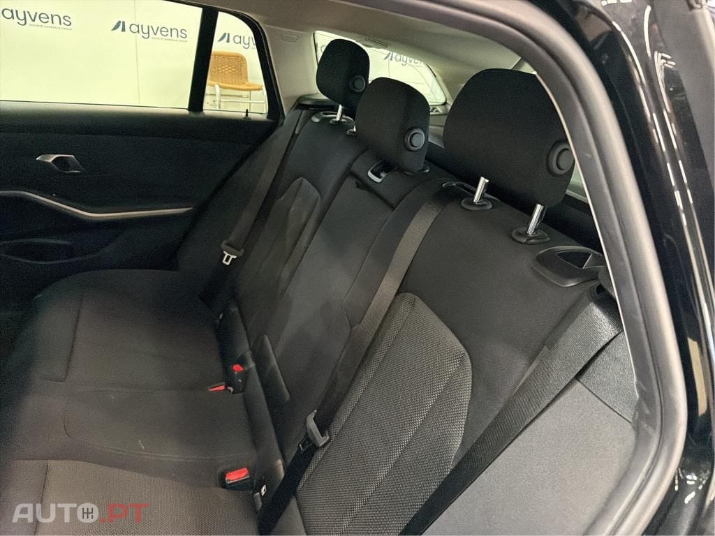 BMW 320 e Auto