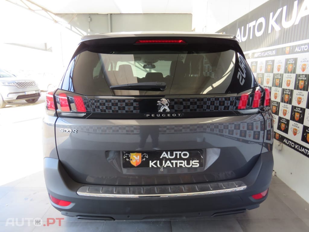 Peugeot 5008 1.5 BlueHDi Allure