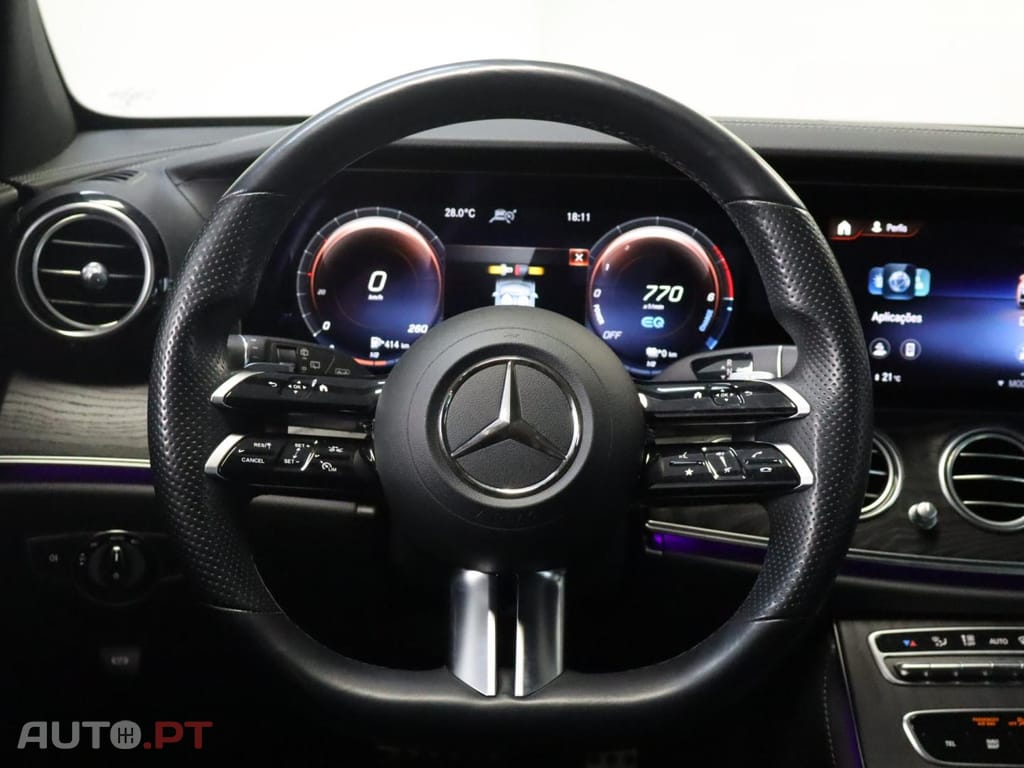 Mercedes-Benz E 300 de Auto AMG LINE