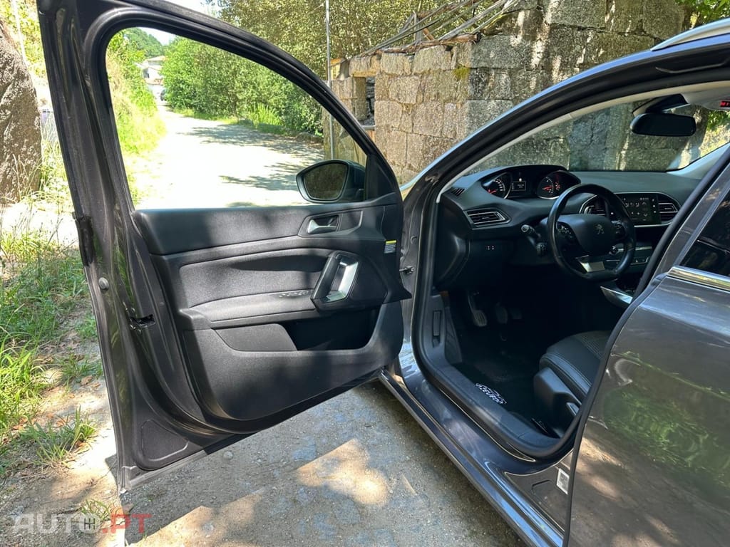Peugeot 308 SW 1.5 BlueHDi Allure